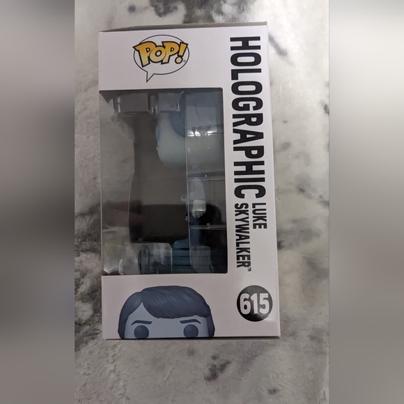 Luke Skywalker Glow in the dark Funko Pop - Picture 3 of 7